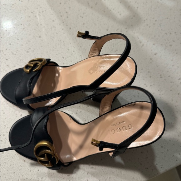 Gucci “WOMEN'S SANDAL WITH DOUBLE G” size 36.5 - Picture 5 of 5